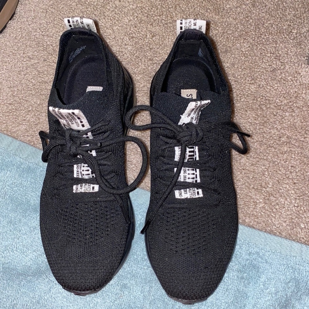 Steve Madden sneakers size 5 1/2